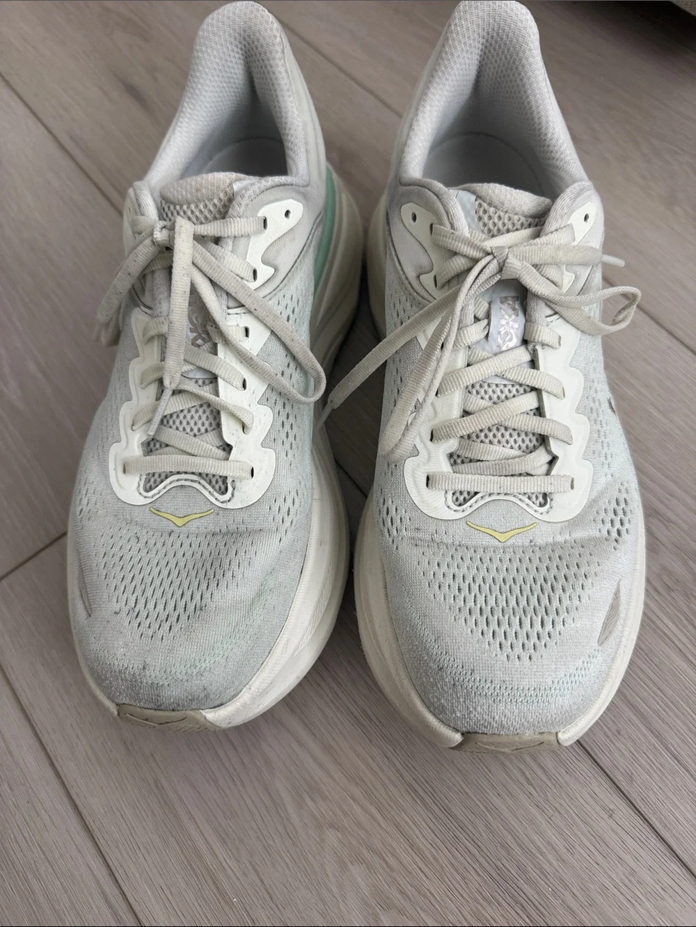 Hoka bondi9 Women's Pale mint Running Shoes with Mint and Yellow Details